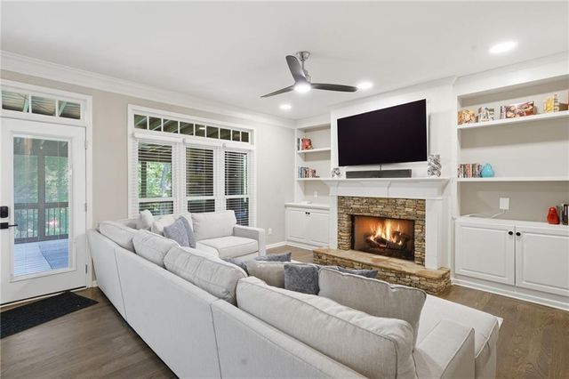 1400 Chattahoochee Run Drive, Suwanee, GA 30024