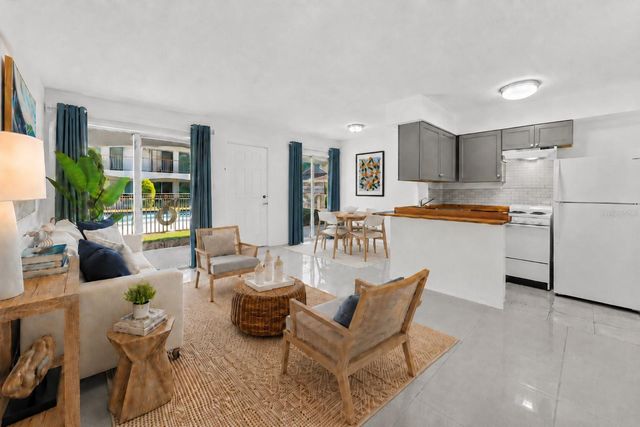 4035 S SCHOOL AVENUE B3, Sarasota, FL 34231