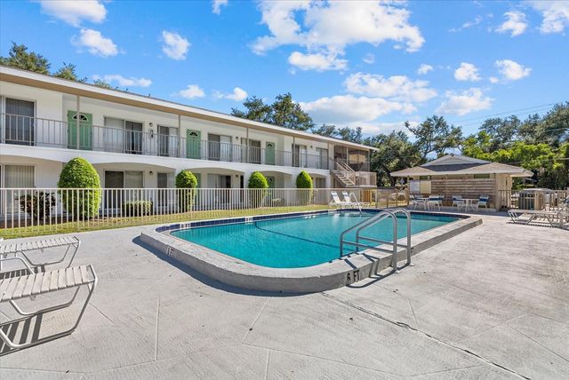 4035 S SCHOOL AVENUE B3, Sarasota, FL 34231