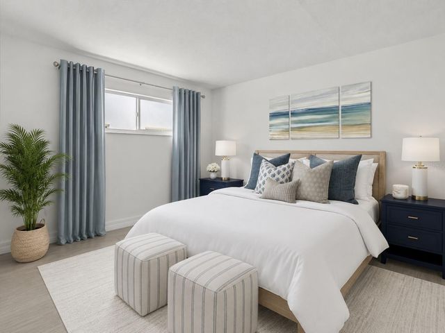 4035 S SCHOOL AVENUE B3, Sarasota, FL 34231