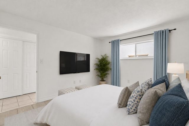 4035 S SCHOOL AVENUE B3, Sarasota, FL 34231