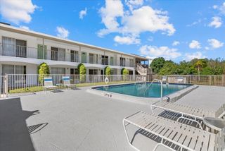 4035 S SCHOOL AVENUE B3, Sarasota, FL 34231
