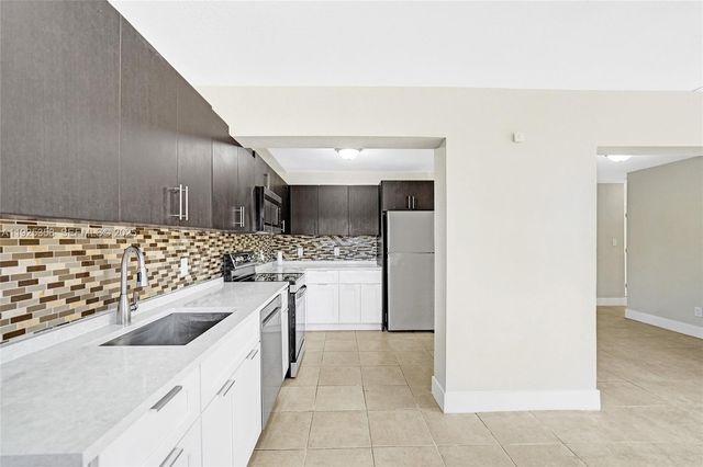 1777 NW 34th Ave, Lauderhill, FL 33311