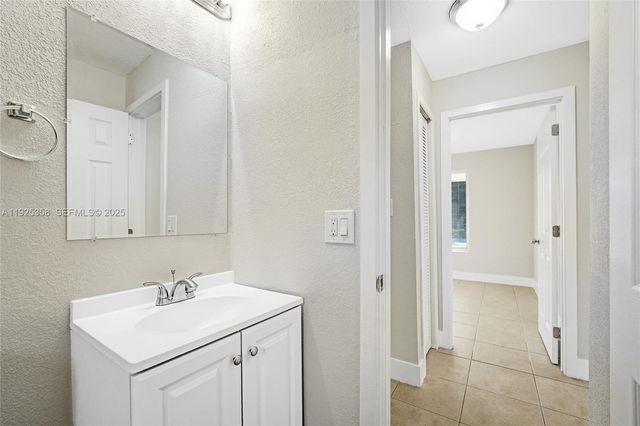 1777 NW 34th Ave, Lauderhill, FL 33311