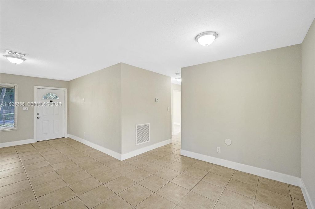 Image 15 of property listing at 1777 NW 34th Ave, Lauderhill, FL 33311