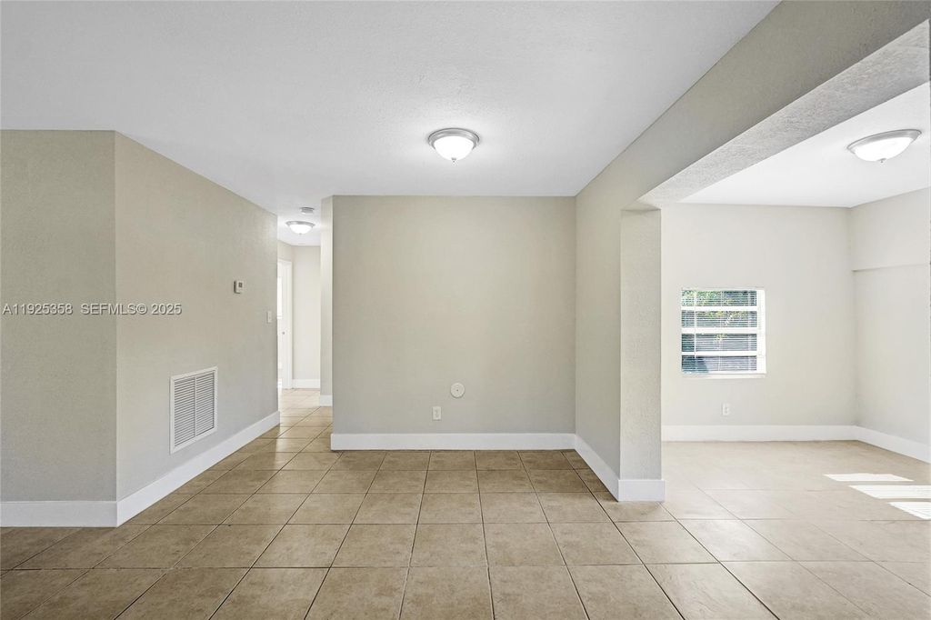 Image 16 of property listing at 1777 NW 34th Ave, Lauderhill, FL 33311