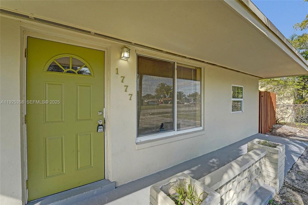 Image 4 of property listing at 1777 NW 34th Ave, Lauderhill, FL 33311