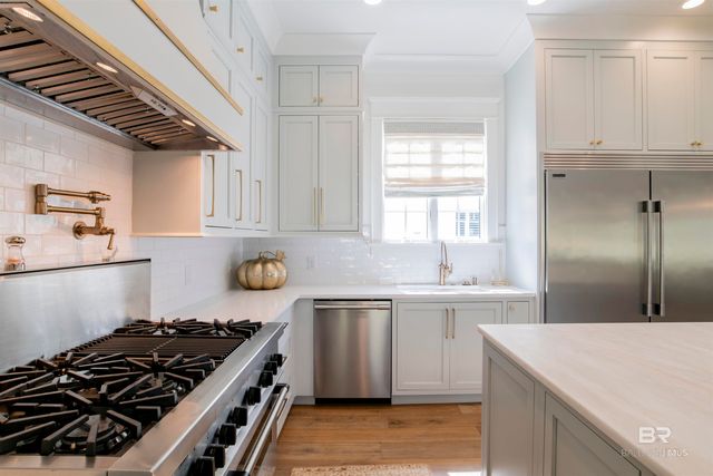 401 S Mobile Street, Fairhope, AL 36532