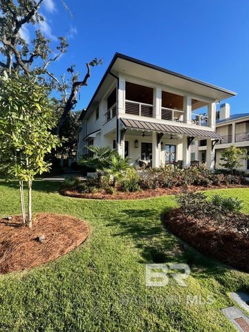 401 S Mobile Street, Fairhope, AL 36532