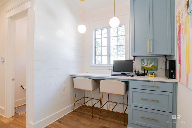 401 S Mobile Street, Fairhope, AL 36532