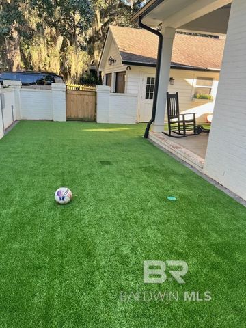 401 S Mobile Street, Fairhope, AL 36532