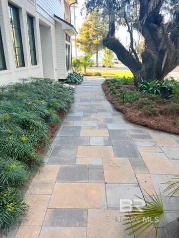 401 S Mobile Street, Fairhope, AL 36532