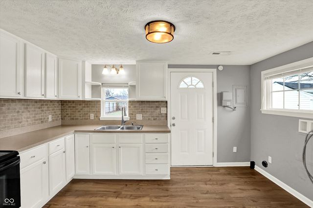 1106 S Dequincy Street, Indianapolis, IN 46203