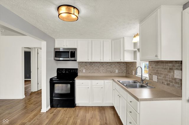 1106 S Dequincy Street, Indianapolis, IN 46203