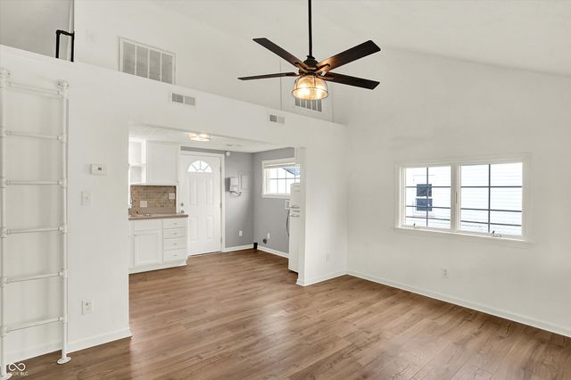 1106 S Dequincy Street, Indianapolis, IN 46203