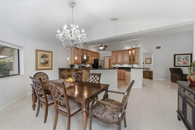 2719 Oak Tree Lane, Oakland Park, FL 33309