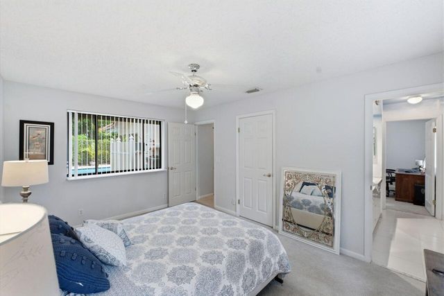 2719 Oak Tree Lane, Oakland Park, FL 33309