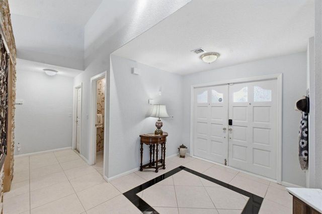 2719 Oak Tree Lane, Oakland Park, FL 33309