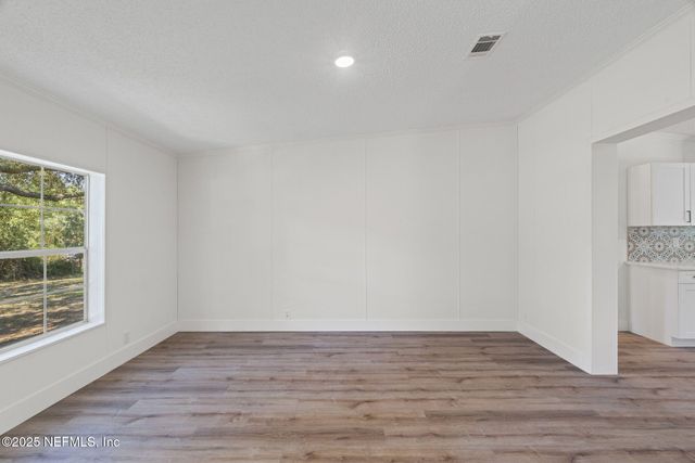 104 COUNTRY LIVING Road, Melrose, FL 32666