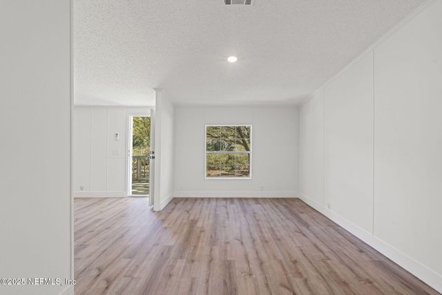 104 COUNTRY LIVING Road, Melrose, FL 32666