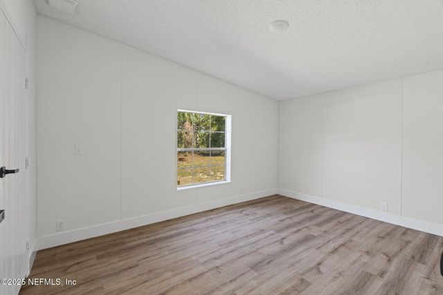 104 COUNTRY LIVING Road, Melrose, FL 32666