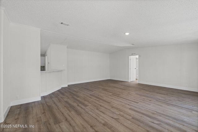 104 COUNTRY LIVING Road, Melrose, FL 32666