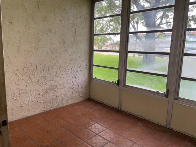 608 SW Natura Blvd 105, Deerfield Beach, FL 33441
