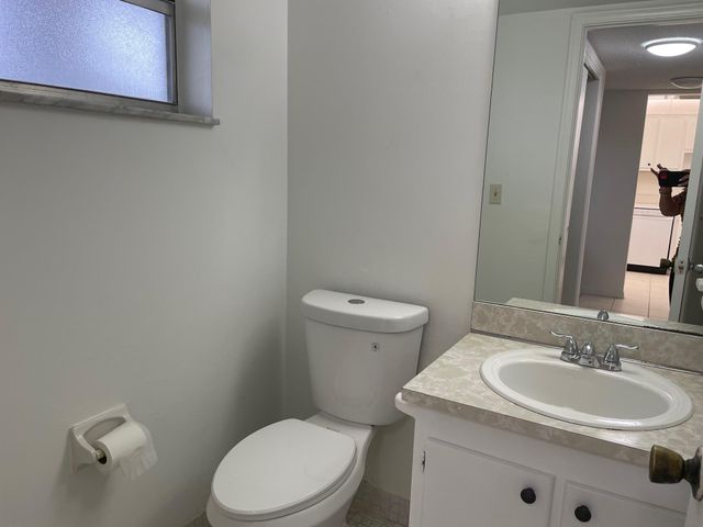 608 SW Natura Blvd 105, Deerfield Beach, FL 33441