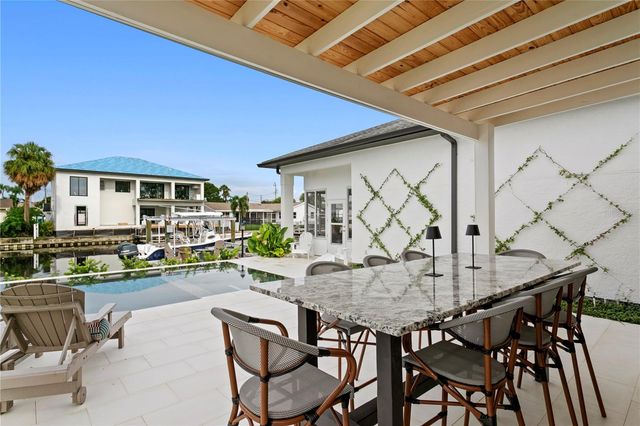 4091 13TH WAY NE, St Petersburg, FL 33703