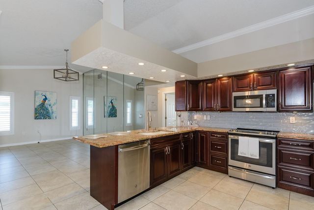 3079 LAHLOR LANE, Palm Harbor, FL 34684