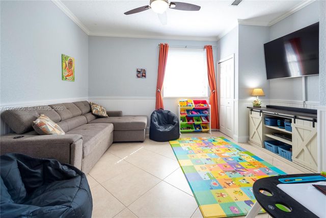 18991 SW 32nd St, Miramar, FL 33029