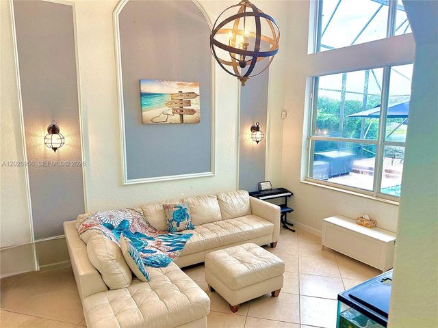 18991 SW 32nd St, Miramar, FL 33029