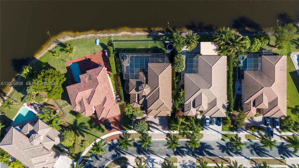 Image 51 of property listing at 18991 SW 32nd St, Miramar, FL 33029
