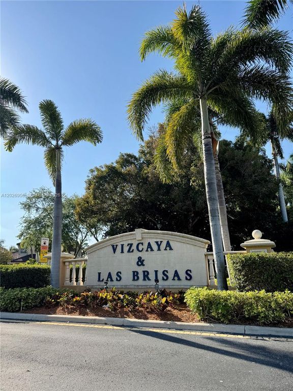 Image 56 of property listing at 18991 SW 32nd St, Miramar, FL 33029