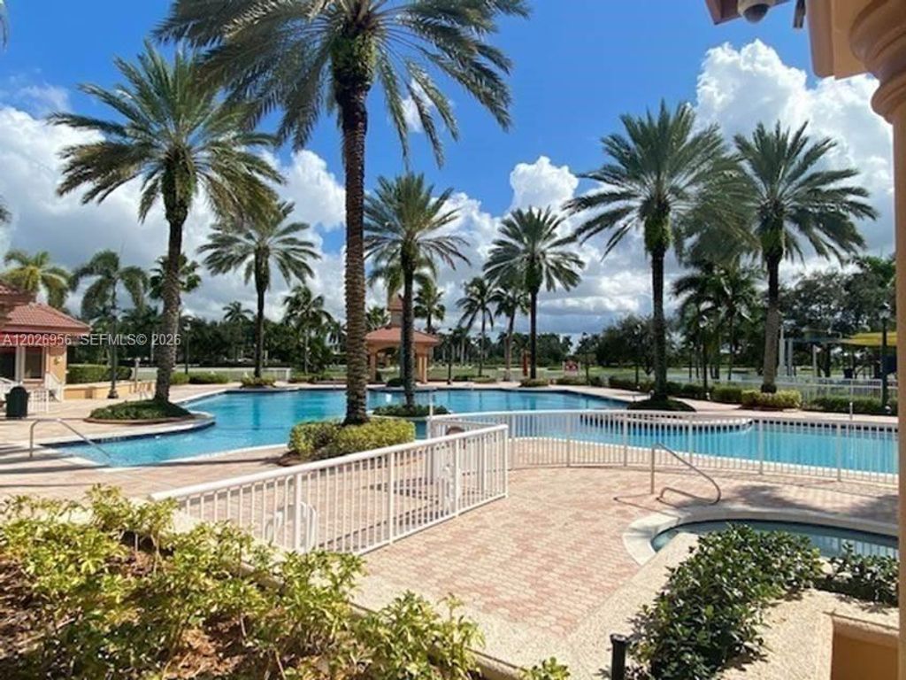 Image 58 of property listing at 18991 SW 32nd St, Miramar, FL 33029