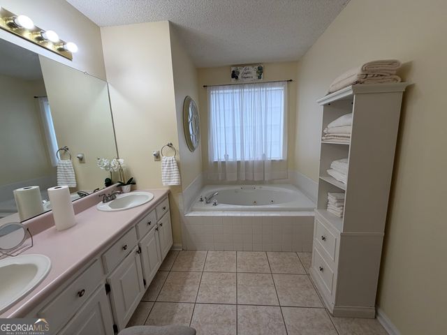202 Kingswood Drive, Dublin, GA 31021