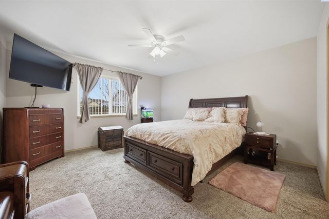 6302 Osburn Ct, West Richland, WA 99353