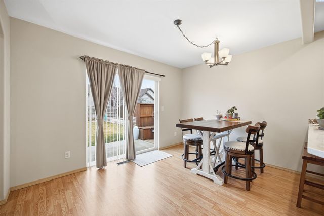 6302 Osburn Ct, West Richland, WA 99353