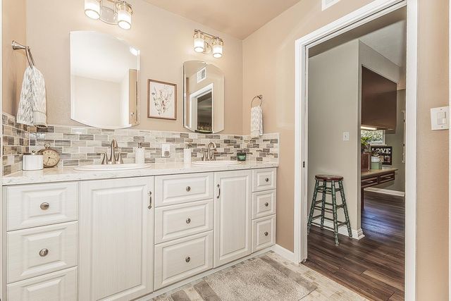6076 N Spalding Avenue, Fresno, CA 93710