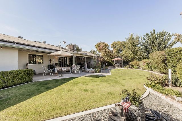 6076 N Spalding Avenue, Fresno, CA 93710
