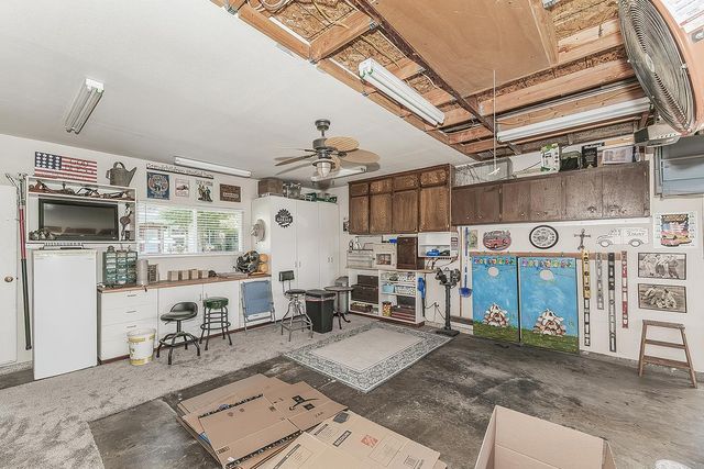 6076 N Spalding Avenue, Fresno, CA 93710