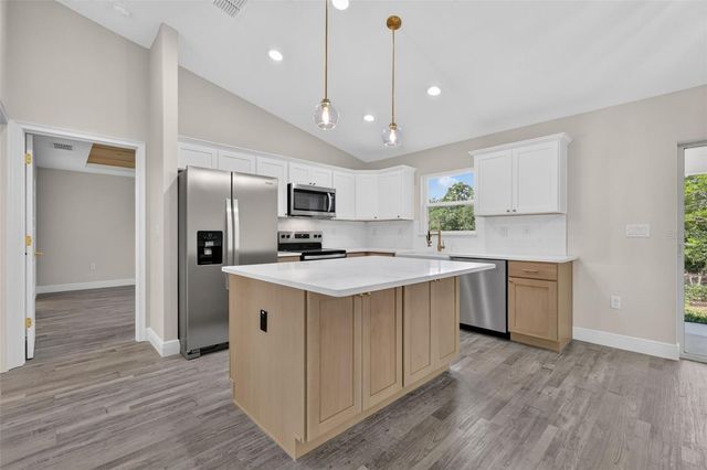 22 WALNUT COURSE, Ocala, FL 34472