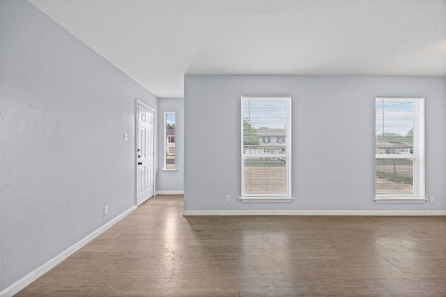 2615 Ektom DR A, Austin, TX 78745