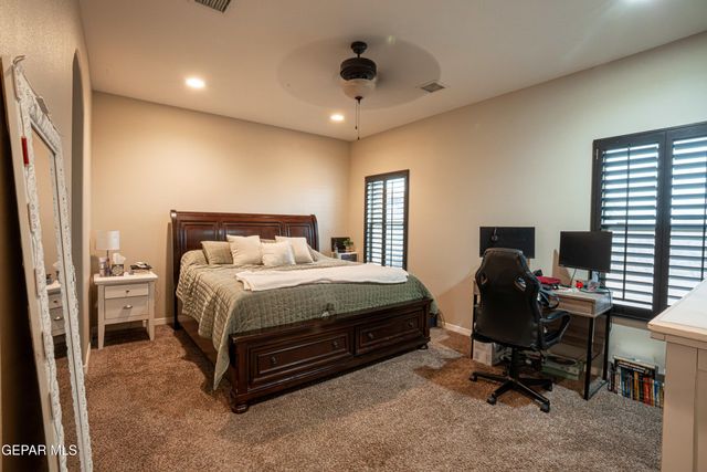 14820 BOER TRAIL Avenue, El Paso, TX 79938