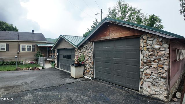 651 Broyles Avenue, Erwin, TN 37650