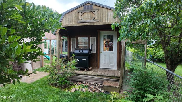 651 Broyles Avenue, Erwin, TN 37650