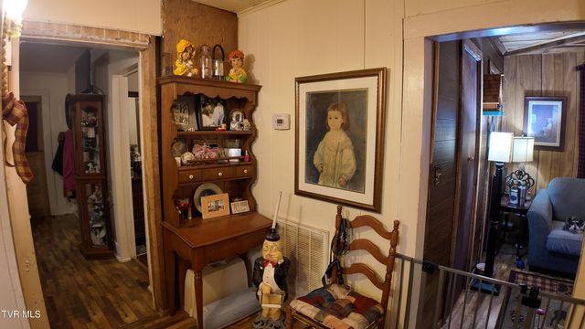 651 Broyles Avenue, Erwin, TN 37650