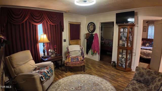651 Broyles Avenue, Erwin, TN 37650