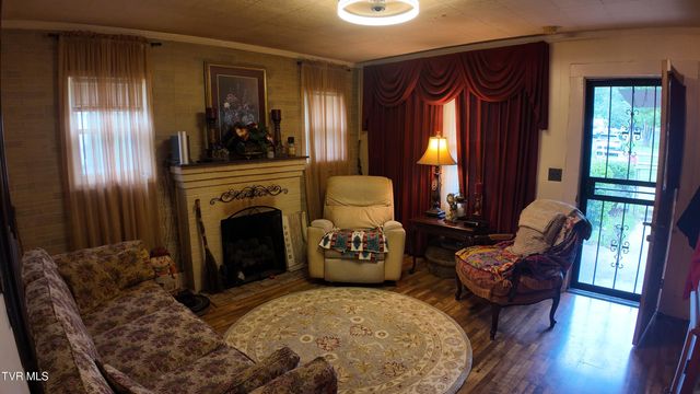 651 Broyles Avenue, Erwin, TN 37650
