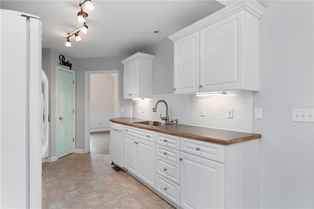 58 Planters NW Drive, Cartersville, GA 30120